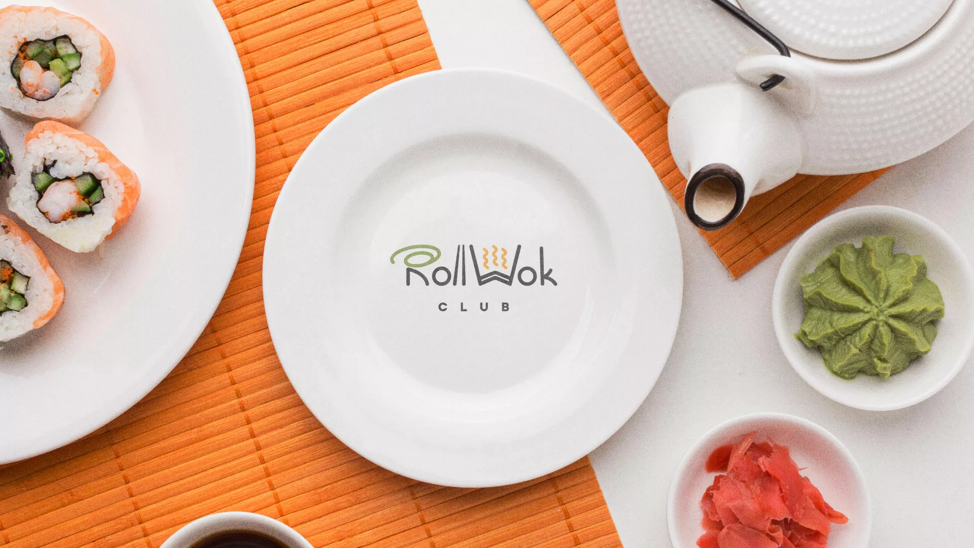 Разработка логотипа и фирменного стиля в Сухом Логе для суши-бара «Roll Wok Club» Разработка логотипа и фирменного стиля в Сухом Логе для суши-бара «Roll Wok Club»